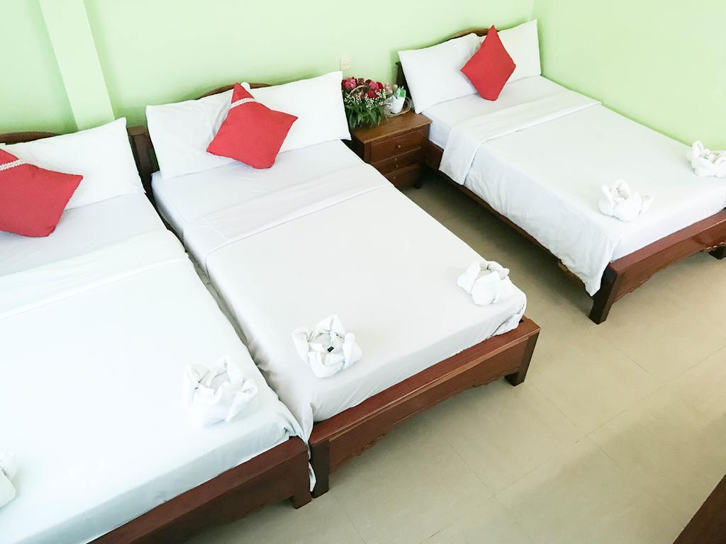 Ta Som Guesthouse & Tour Services Siem Reap Exteriör bild
