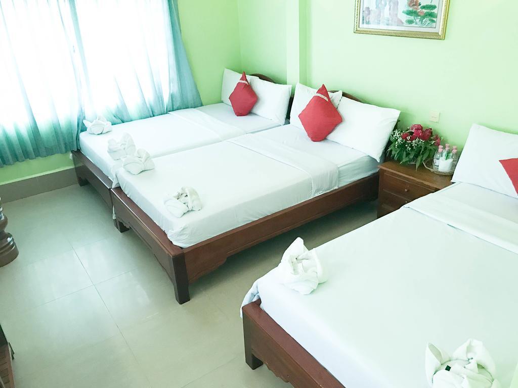 Ta Som Guesthouse & Tour Services Siem Reap Exteriör bild