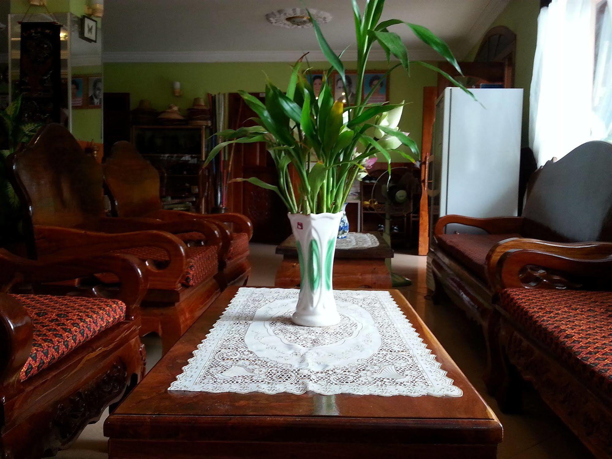 Ta Som Guesthouse & Tour Services Siem Reap Exteriör bild